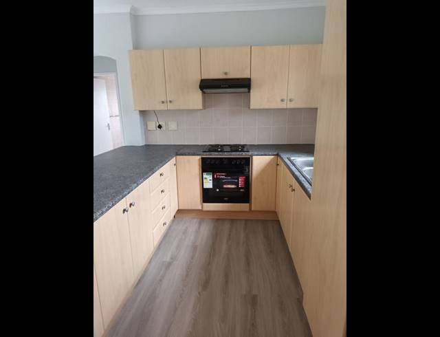 2 BEDROOM PROPERTY TO RENT IN JANSEN PARK